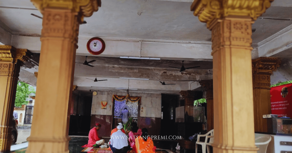 Inside the Tulja Bhavani Mandir Thane during Aarti with devotees