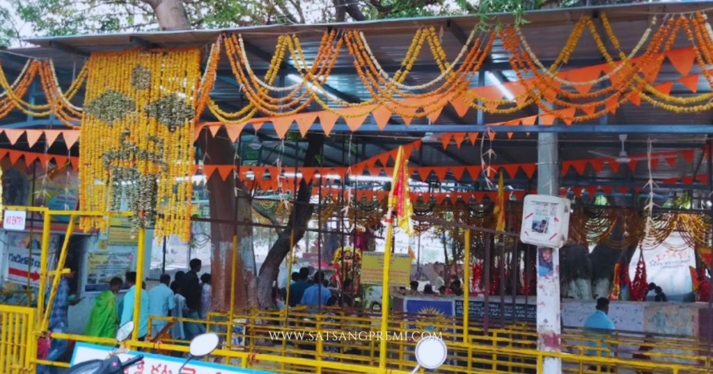 Entrance view of Falaknuma Kali Mata Temple