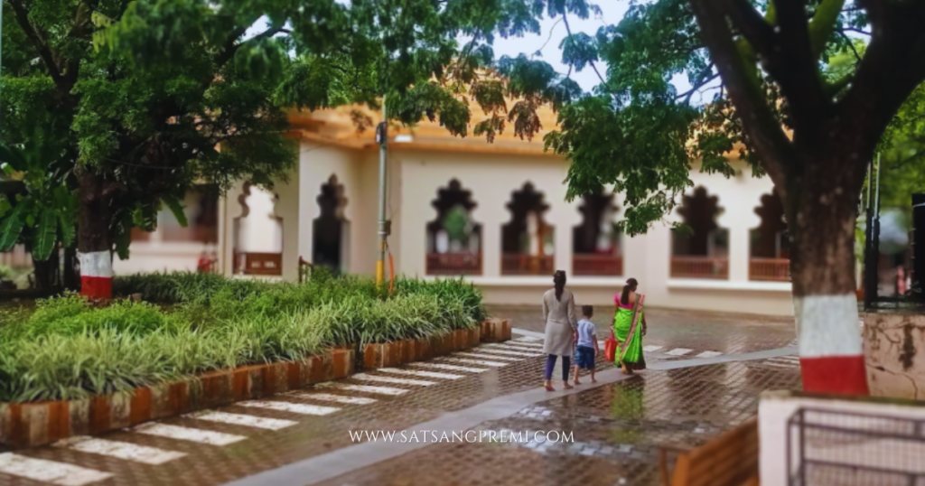 Festival celebration at Balaji Mandir Nashik (1)